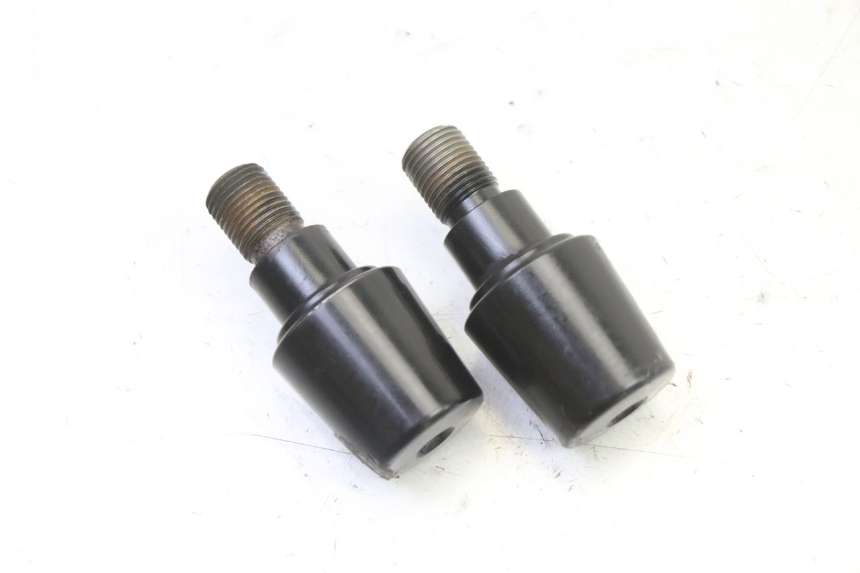 photo de ZAŚLEPKA KIEROWNICY YAMAHA XJ6 ABS 600 (2008 - 2016) - Zbliżenie techniczne