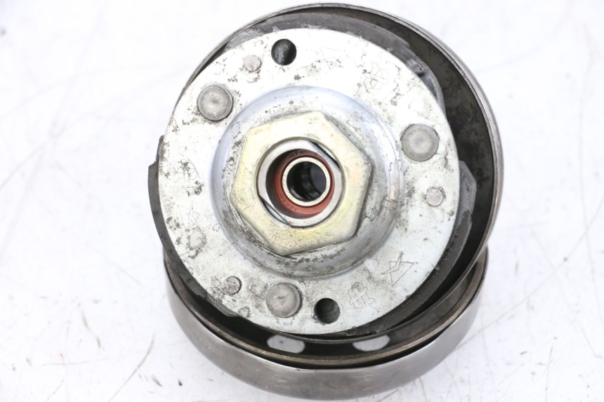 photo de SPRZĘGŁO MBK BOOSTER SPIRIT NAKED 50 (2004 - 2017) - Zbliżenie komponentów