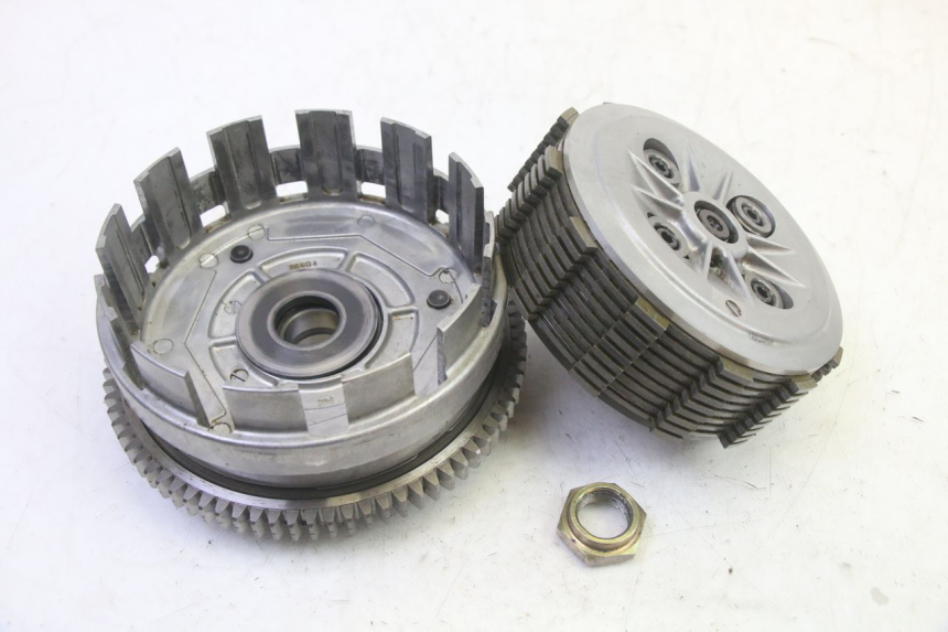 photo de SPRZĘGŁO MV AGUSTA BRUTALE R WALLY 910 (2008 - 2008) - Szczegóły charakterystyczne