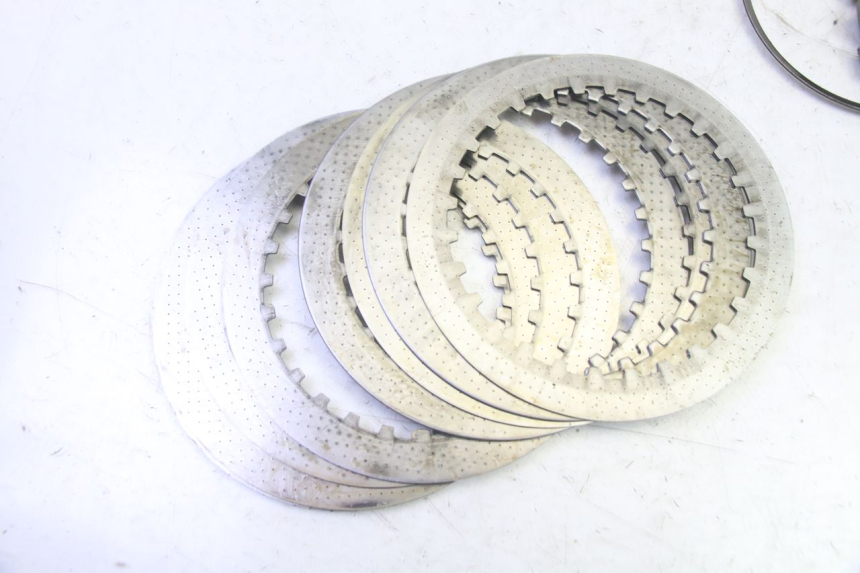 photo de SPRZĘGŁO MV AGUSTA BRUTALE R WALLY 910 (2008 - 2008) - Punkty mocowania