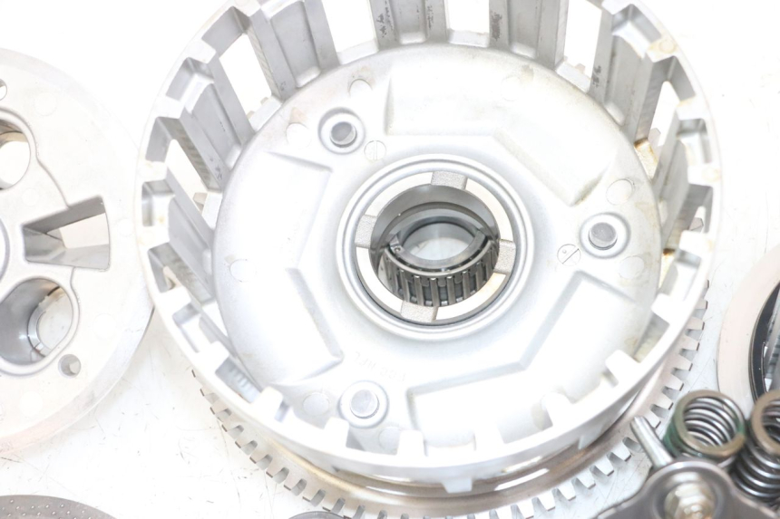 photo de SPRZĘGŁO HONDA CB R 1000 (2018 - 2023) - Zbliżenie techniczne