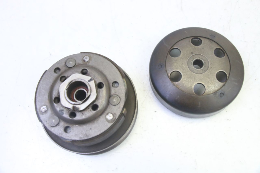 photo de SPRZĘGŁO PEUGEOT CITYSTAR 50 (2013 - 2017) - Zbliżenie techniczne