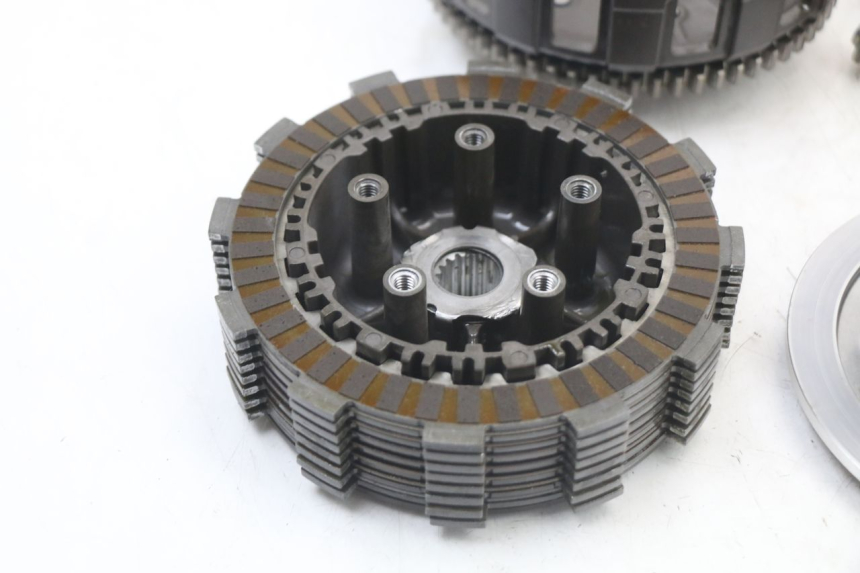 photo de SPRZĘGŁO HONDA CRF R 250 (2020 - 2021) - Stan powierzchni