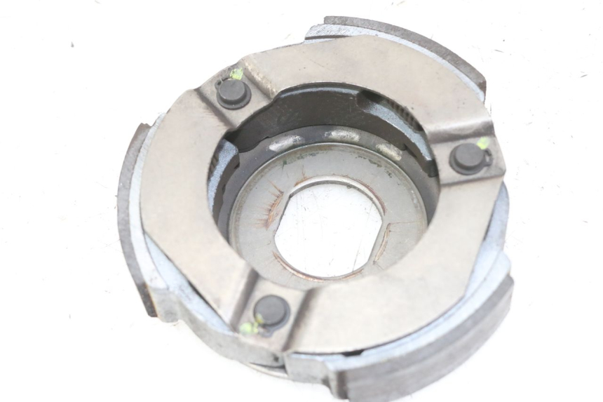 photo de SPRZĘGŁO PEUGEOT ELYSTAR 125 (2002 - 2007) - Zoom stanu zużycia