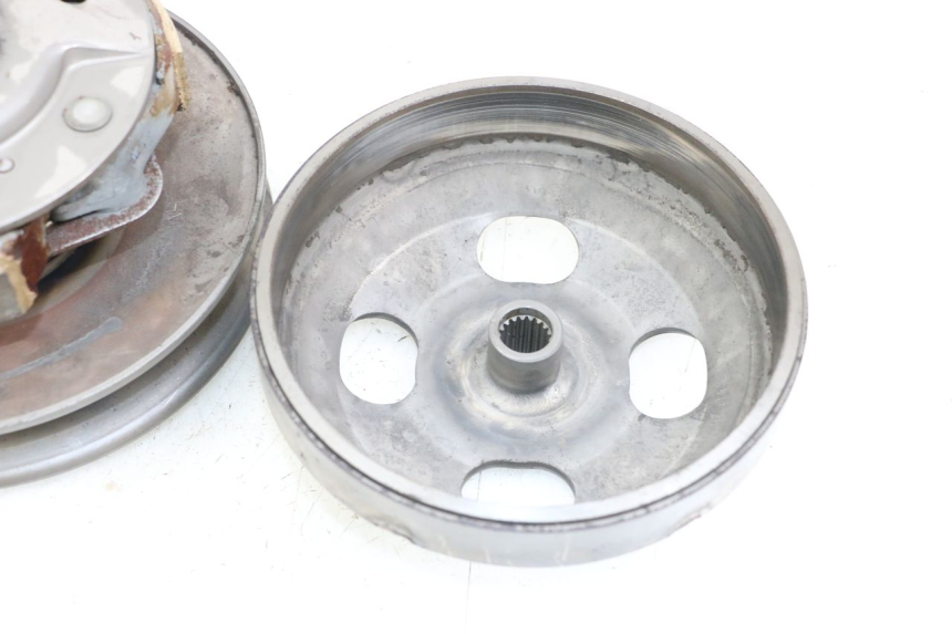 photo de SPRZĘGŁO HONDA FES PANTHEON 2T 125 (1998 - 2002) - Zbliżenie techniczne