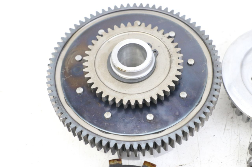 photo de SPRZĘGŁO SUZUKI GSX E 250 (1982 - 1983) - Szczegóły charakterystyczne