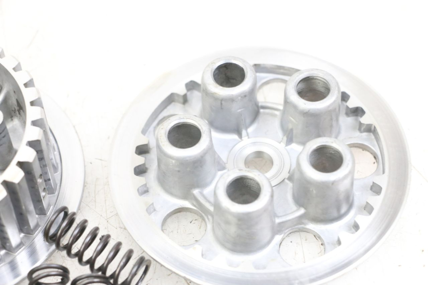 photo de SPRZĘGŁO SUZUKI GSX E 250 (1982 - 1983) - Widok z bliska