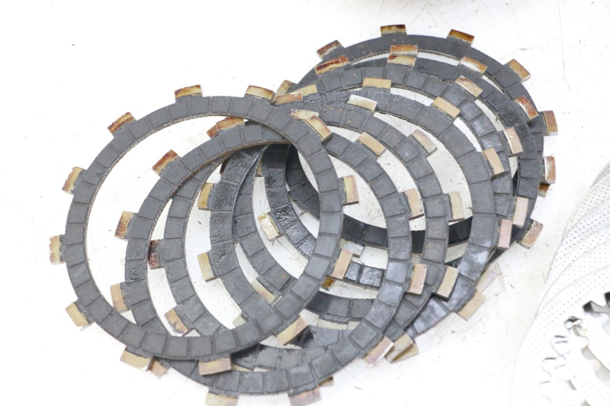 photo de SPRZĘGŁO SUZUKI GSX E 250 (1982 - 1983) - Struktura - zbliżenie