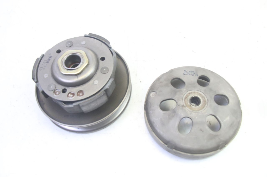 photo de SPRZĘGŁO SYM GTS EVO 125 (2009 - 2013) - Zbliżenie techniczne