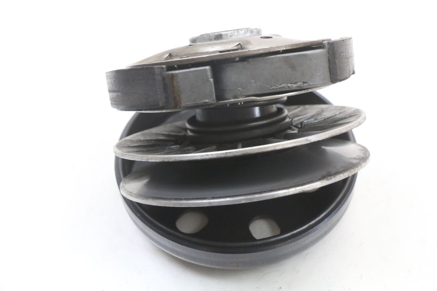 photo de SPRZĘGŁO HYTRACK HY S 4X4 410 (2013 - 2016) - Zbliżenie techniczne