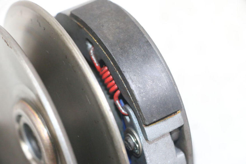 photo de SPRZĘGŁO PEUGEOT JET FORCE CARBU 50 (2003 - 2016) - Inny kąt widzenia