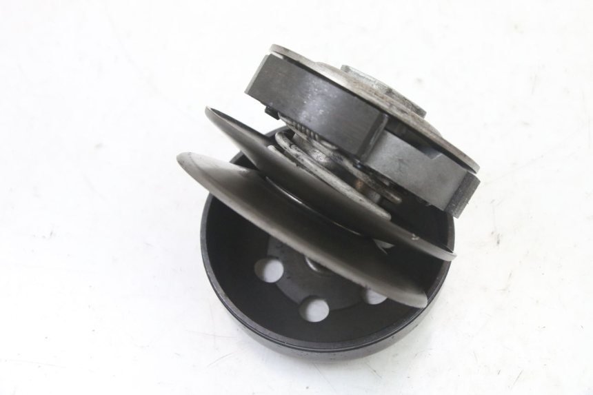 photo de SPRZĘGŁO KYMCO DINK 4T 50 (2007 - 2018) - Zbliżenie techniczne