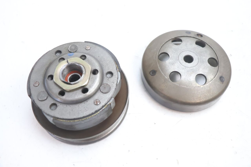 photo de SPRZĘGŁO PEUGEOT LUDIX ONE 14P 50 (2004 - 2013) - Zbliżenie techniczne