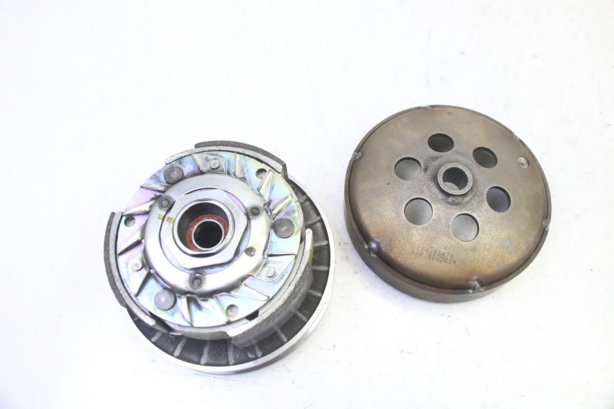 photo de SPRZĘGŁO PIAGGIO MP3 HPE 310 (2024 - 2025) - Widok ogólny