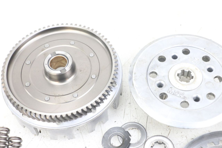 photo de SPRZĘGŁO RIEJU MRT 50 (2018 - 2021) - Punkty mocowania