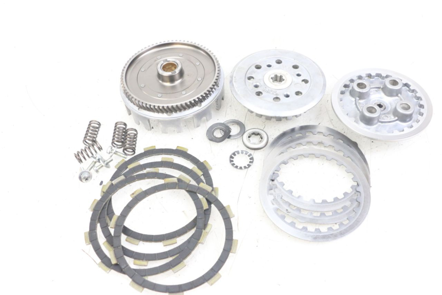 photo de SPRZĘGŁO RIEJU MRT 50 (2018 - 2021) - Stan powierzchni