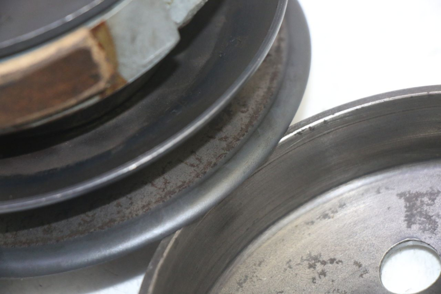 photo de SPRZĘGŁO KYMCO LIKE 4T 50 (2019 - 2025) - Zbliżenie techniczne