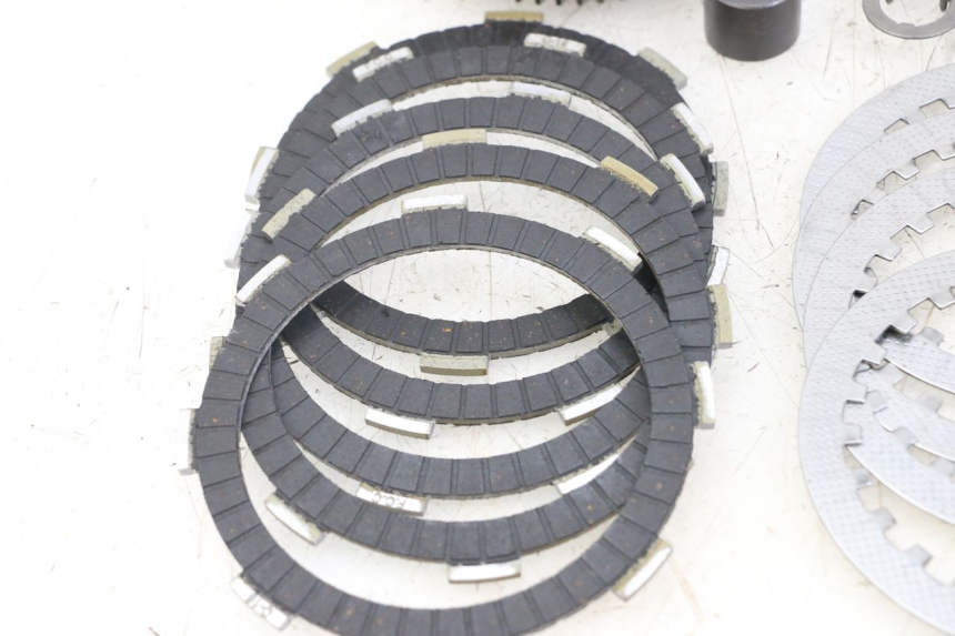 photo de SPRZĘGŁO APOLLO RFZ 140 - Zbliżenie komponentów