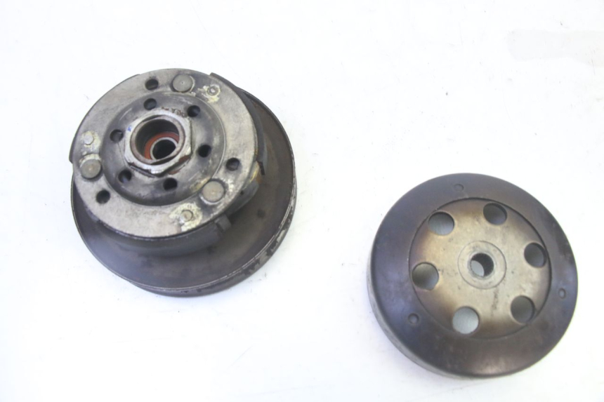 photo de SPRZĘGŁO GILERA RUNNER SP 50 (2009 - 2017) - Zbliżenie techniczne