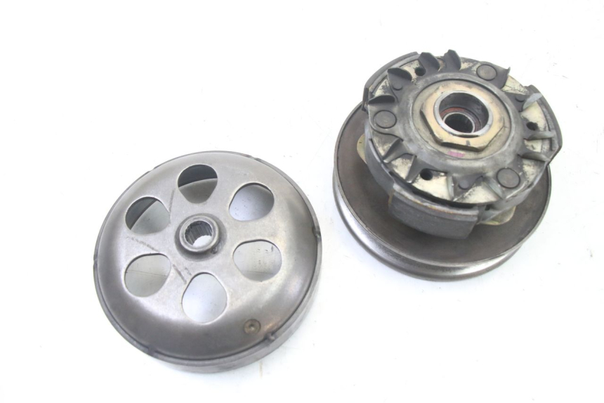 photo de SPRZĘGŁO APRILIA SCARABEO GT TOURING 125 (1999 - 2005) - Zbliżenie techniczne