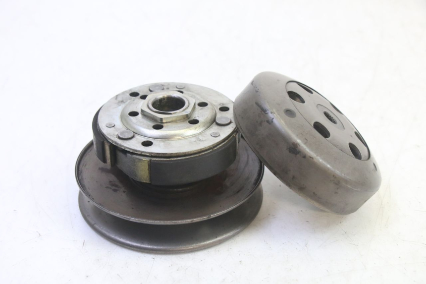 photo de SPRZĘGŁO APRILIA SR R 2T LC 50 (2018 - 2021) - Widok główny