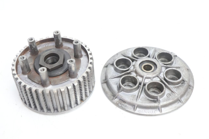 photo de SPRZĘGŁO DUCATI SS IE DS CARENEE 1000 (2002 - 2006) - Zbliżenie techniczne