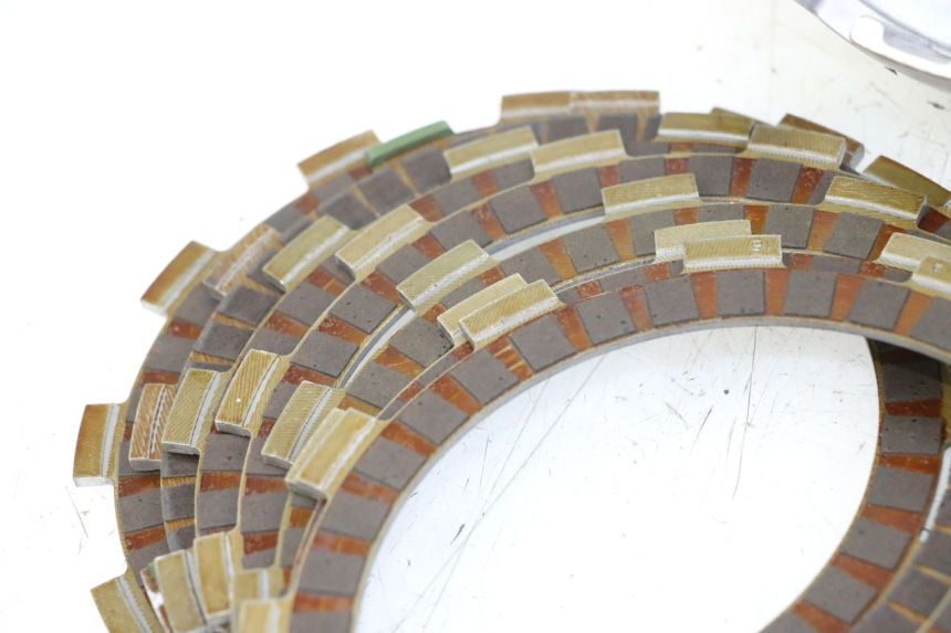 photo de SPRZĘGŁO SUZUKI SV S 650 (1999 - 2002) - Struktura - zbliżenie