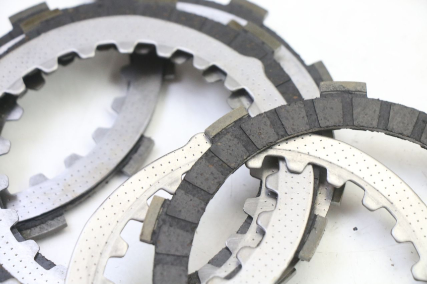 photo de SPRZĘGŁO YAMAHA TDR DELTABOX 125 (1997 - 2003) - Zbliżenie komponentów