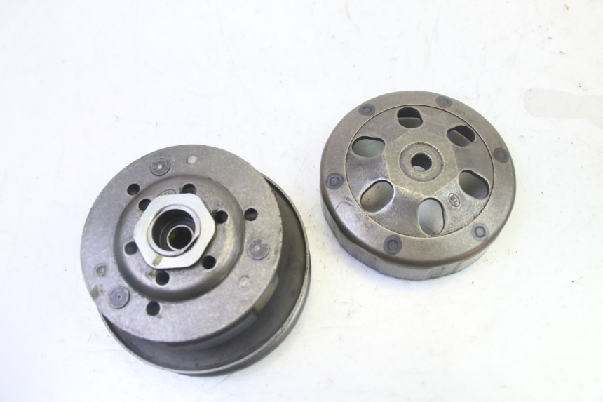 photo de SPRZĘGŁO PEUGEOT TWEET PRO CARGO 50 (2018 - 2022) - Zbliżenie techniczne