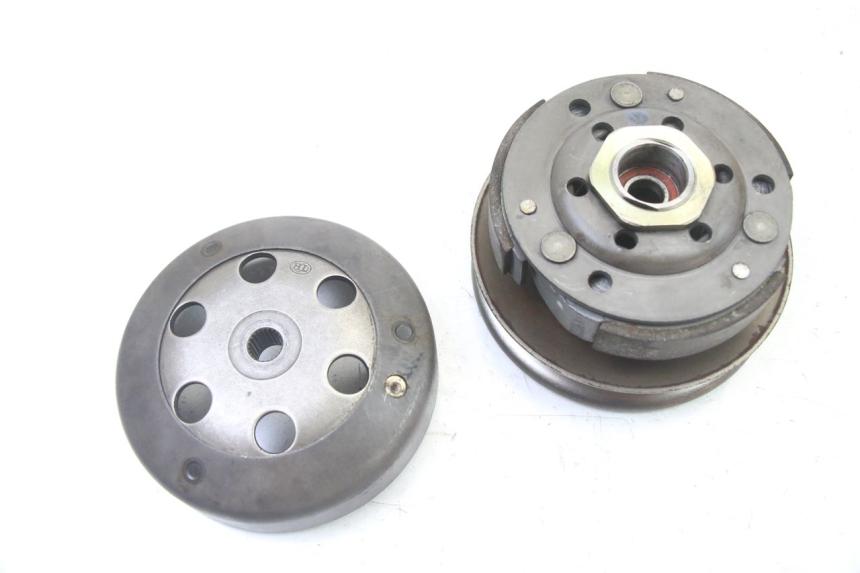 photo de SPRZĘGŁO PEUGEOT VIVACITY NEW 2T 50 (2008 - 2017) - Zbliżenie techniczne