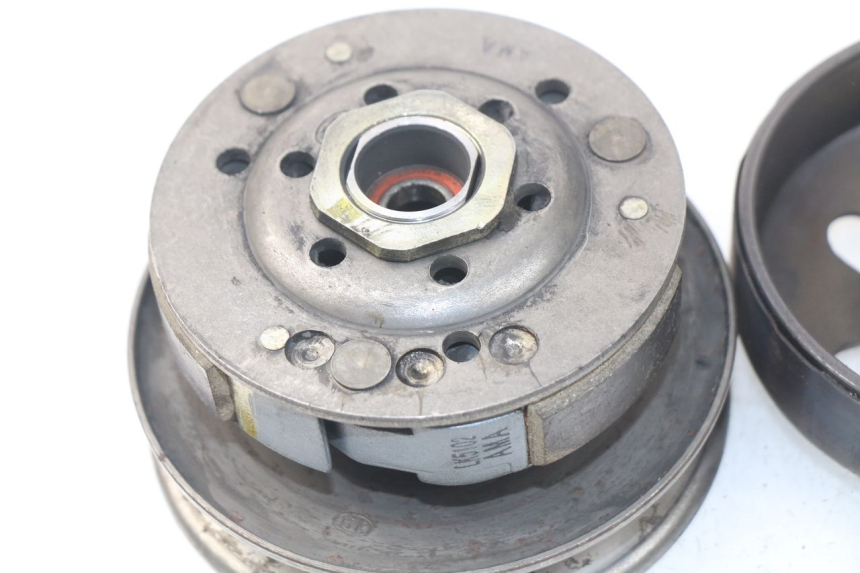 photo de SPRZĘGŁO PEUGEOT VIVACITY NEW 4T 50 (2008 - 2017) - Zbliżenie techniczne