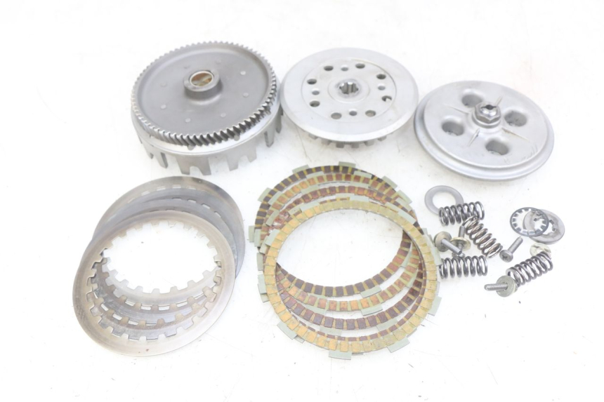 photo de SPRZĘGŁO PEUGEOT XP6 50 (2006 - 2011) - Kontrola wizualna