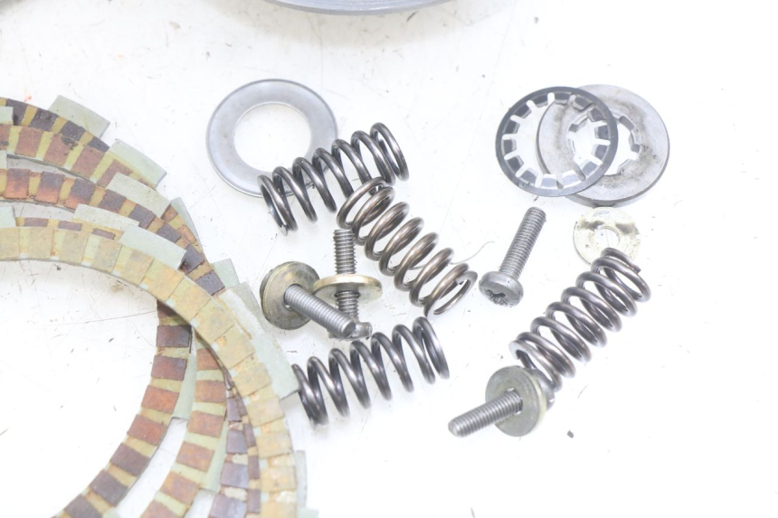 photo de SPRZĘGŁO PEUGEOT XP6 50 (2006 - 2011) - Widok profilu