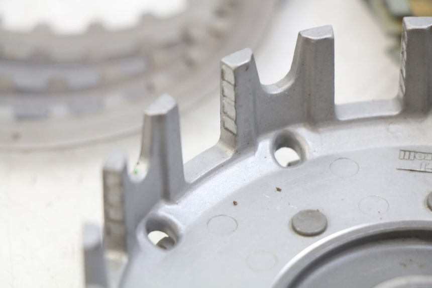 photo de SPRZĘGŁO PEUGEOT XP6 50 (2006 - 2011) - Część sprawdzona