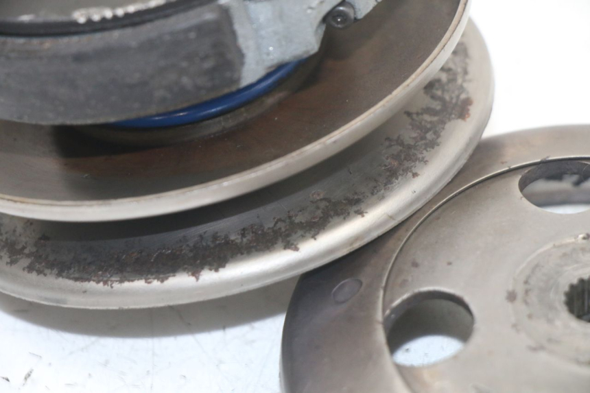 photo de SPRZĘGŁO YAMAHA AEROX 50 (1997 - 2006) - Zbliżenie techniczne