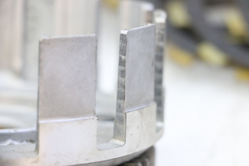 photo de SPRZĘGŁO YAMAHA YZ-F YZF 250 (2007 - 2013) - Szczegóły charakterystyczne