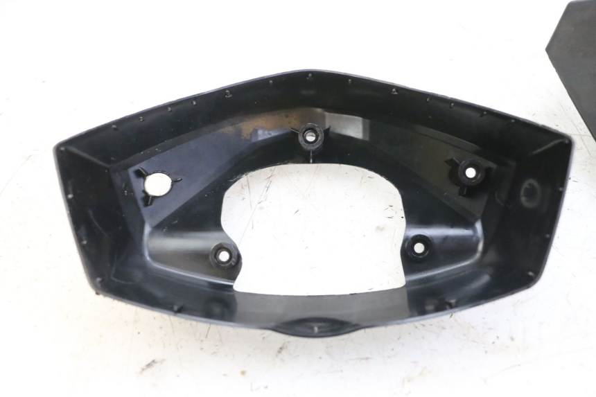 photo de OBUDOWA LICZNIKA YAMAHA BW'S BWS 125 (2010 - 2013) - Szczegół części