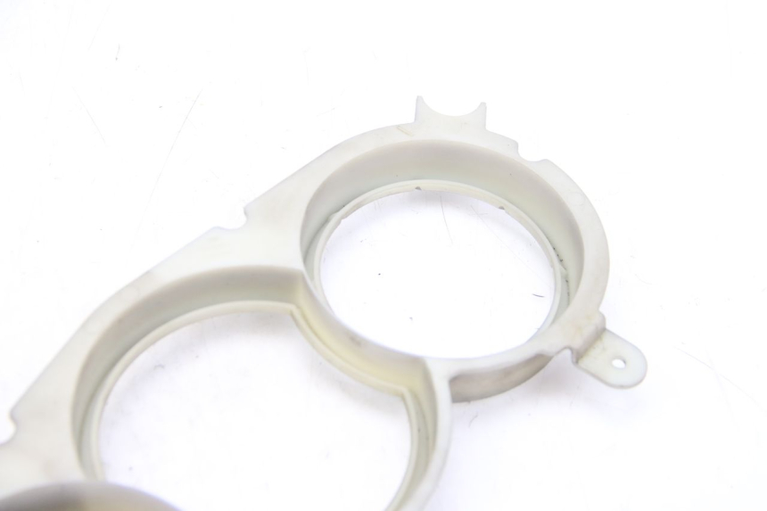 photo de OBUDOWA LICZNIKA PEUGEOT CITYSTAR 125 (2011 - 2017) - Stan powierzchni