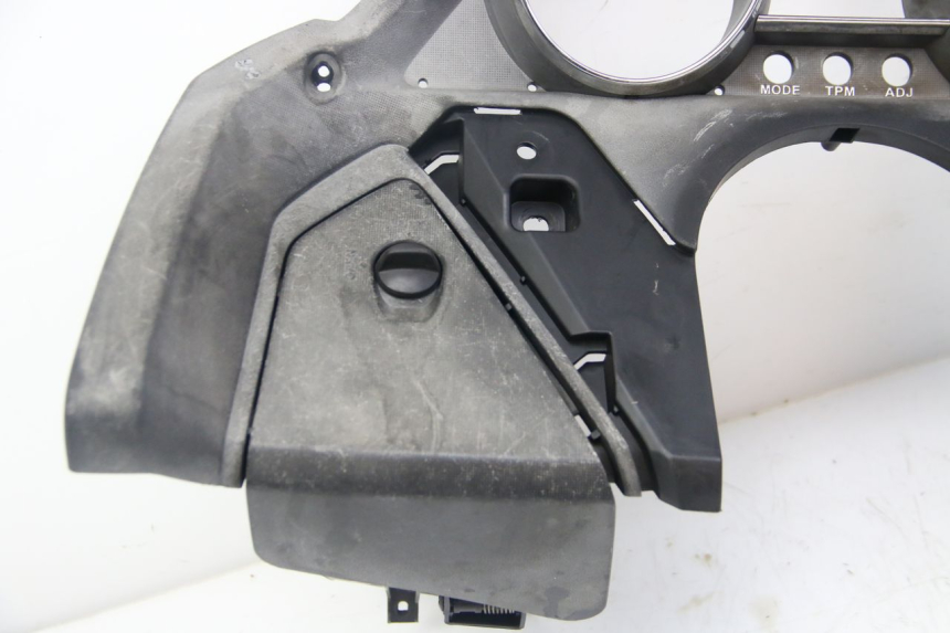 photo de OBUDOWA LICZNIKA KYMCO DINK STREET 125 (2009 - 2014) - Widok produktu