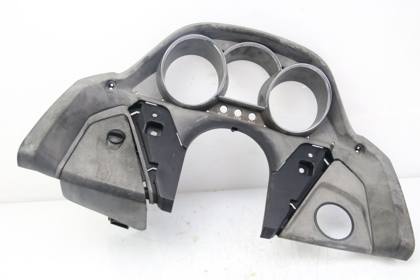 photo de OBUDOWA LICZNIKA KYMCO DINK STREET 125 (2009 - 2014) - Widok z bliska