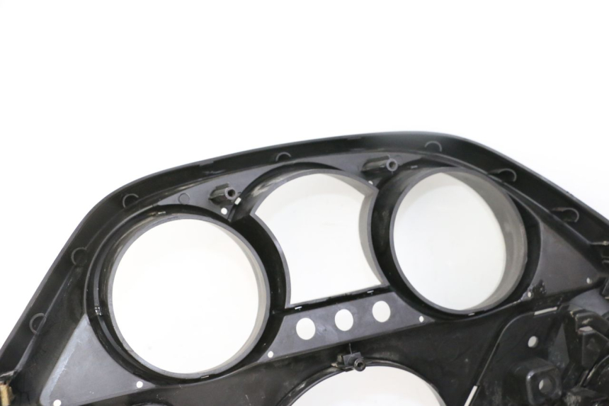 photo de OBUDOWA LICZNIKA KYMCO DINK STREET 125 (2009 - 2014) - Zbliżenie techniczne