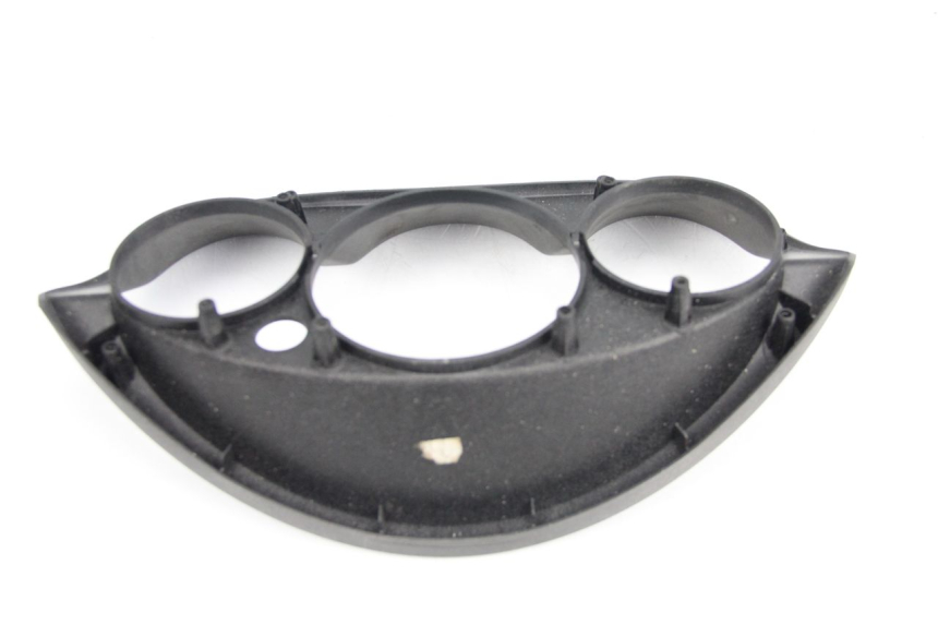 photo de OBUDOWA LICZNIKA PEUGEOT ELYSTAR 50 (2002 - 2014) - Zbliżenie techniczne