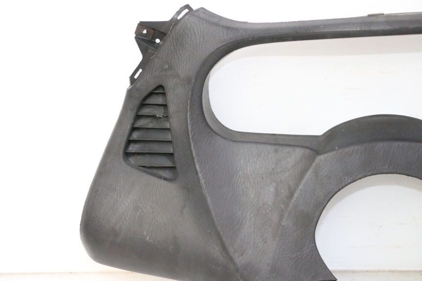 photo de OBUDOWA LICZNIKA HONDA FES S-WING SWING ABS 125 (2007 - 2015) - Szczegóły charakterystyczne