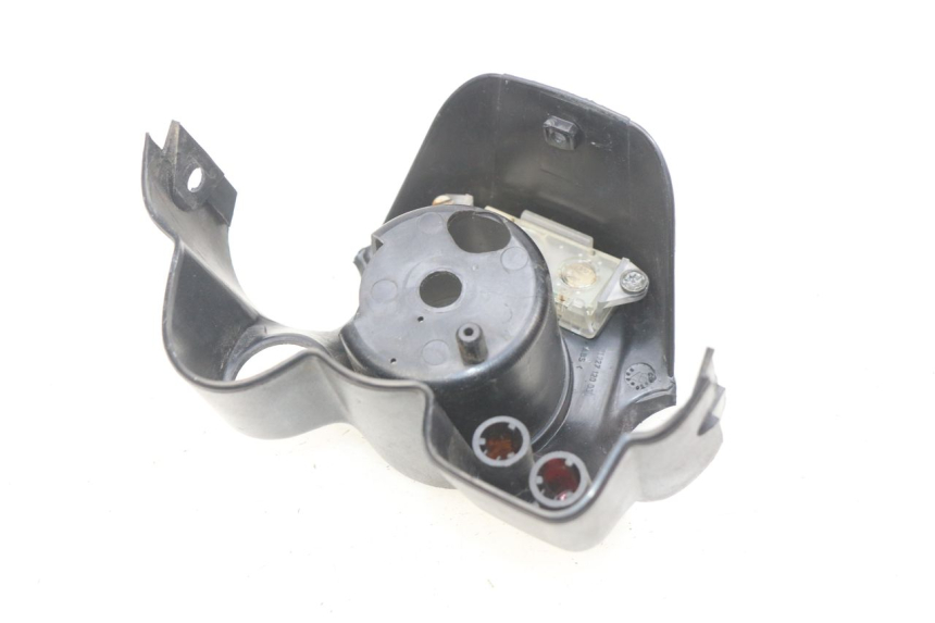 photo de OBUDOWA LICZNIKA PEUGEOT FOX 50 (1995 - 2003) - Inny kąt widzenia