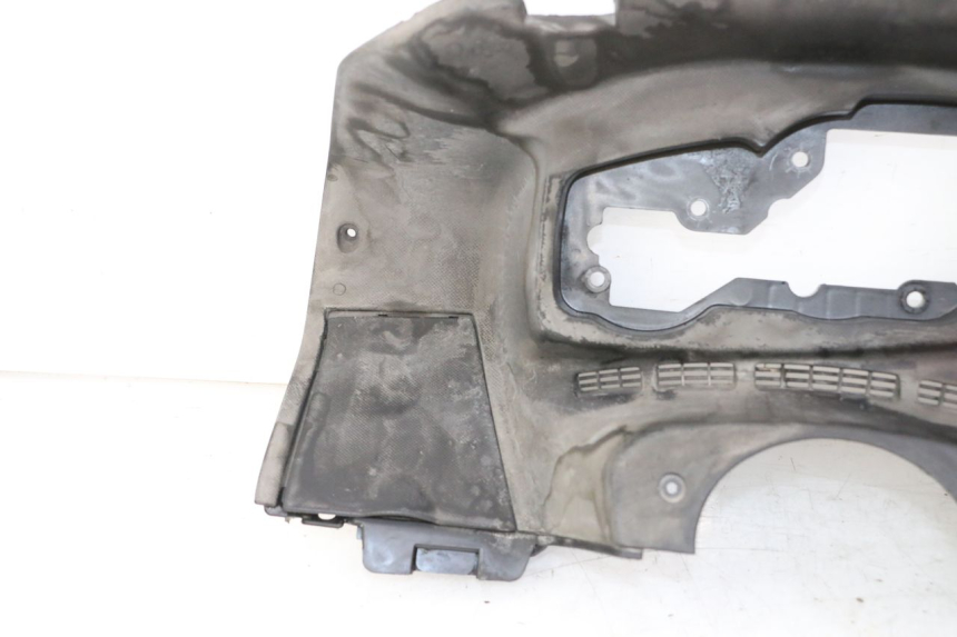 photo de OBUDOWA LICZNIKA GILERA NEXUS 300 (2008 - 2013) - Zbliżenie komponentów