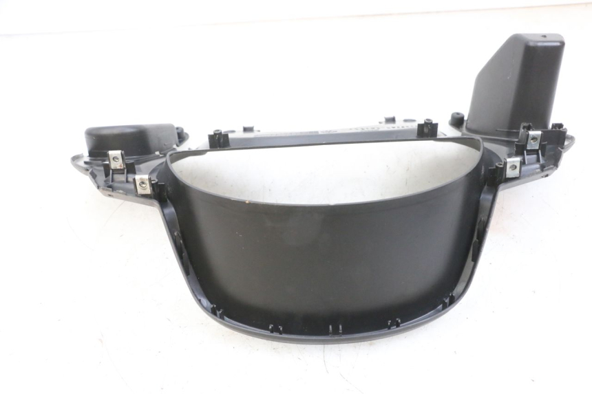 photo de OBUDOWA LICZNIKA SYM GTS EVO 125 (2009 - 2013) - Widok ogólny