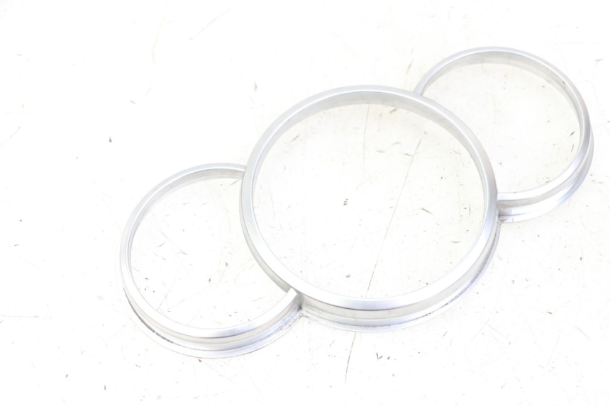 photo de OBUDOWA LICZNIKA PIAGGIO IE MP3 YOURBAN 300 (2011 - 2016) - Widok główny