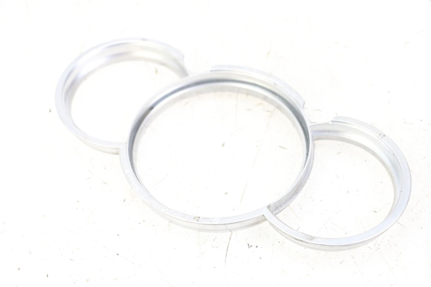 photo de OBUDOWA LICZNIKA PIAGGIO IE MP3 YOURBAN 300 (2011 - 2016) - Szczegół części