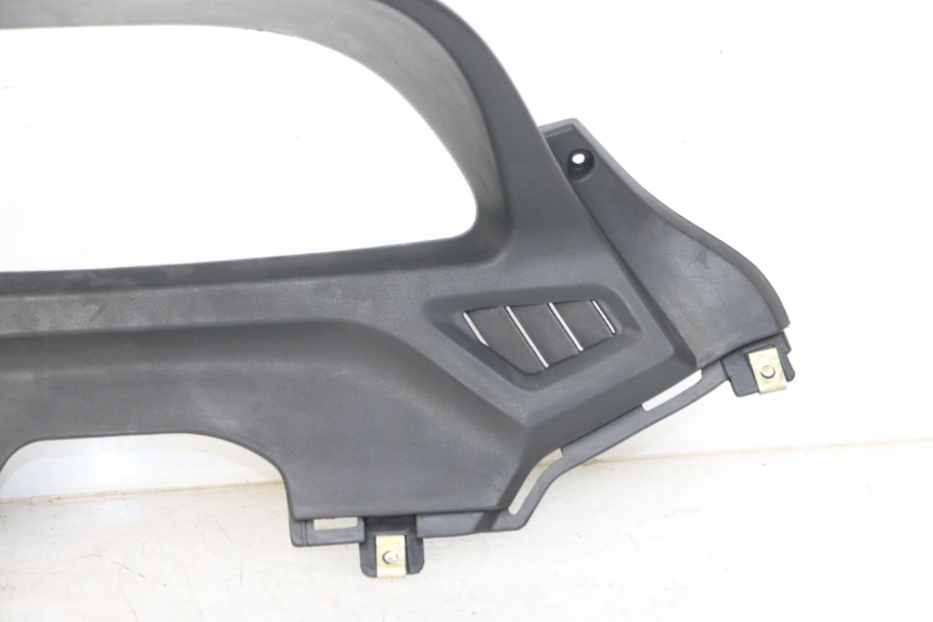 photo de OBUDOWA LICZNIKA KYMCO XCITING 500 (2007 - 2010) - Stan powierzchni