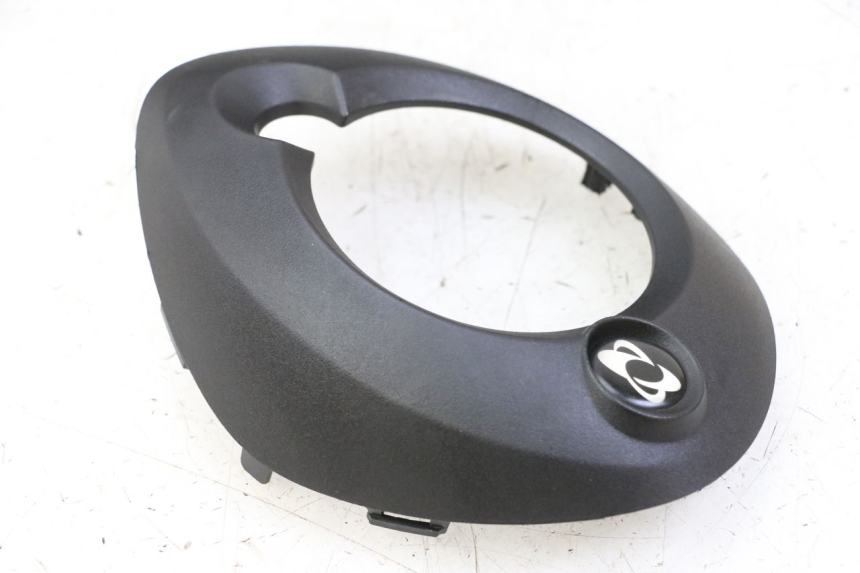 photo de OBUDOWA LICZNIKA MBK OVETTO ONE 2T 50 (2013 - 2017) - Inny kąt widzenia